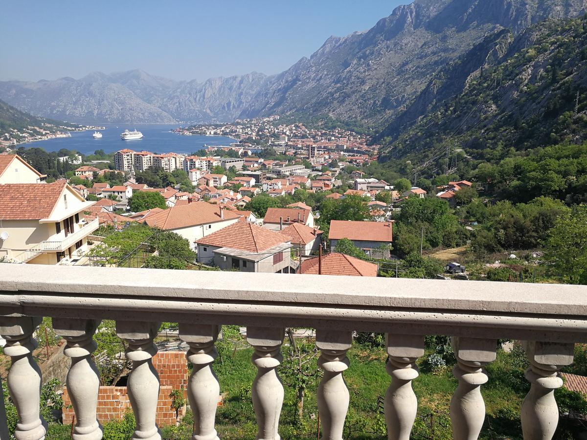 Apartment Misulino Kotor Exterior foto